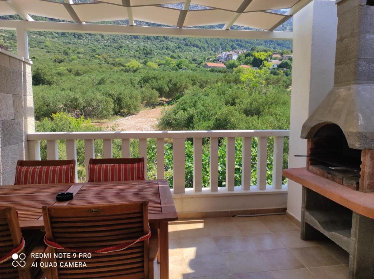Apartments Mateljak Gradac  Eksteriør bilde
