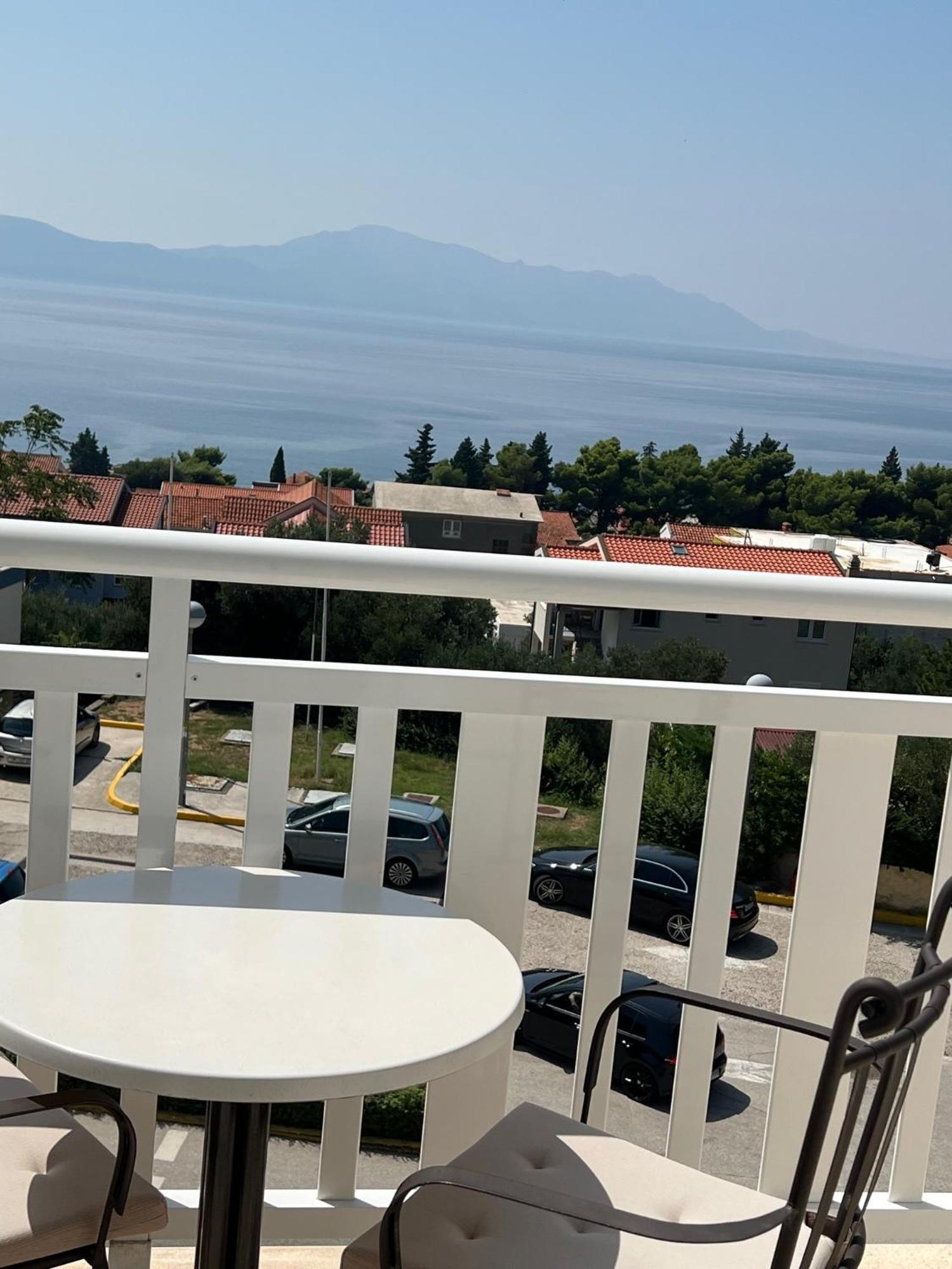 Apartments Mateljak Gradac  Eksteriør bilde