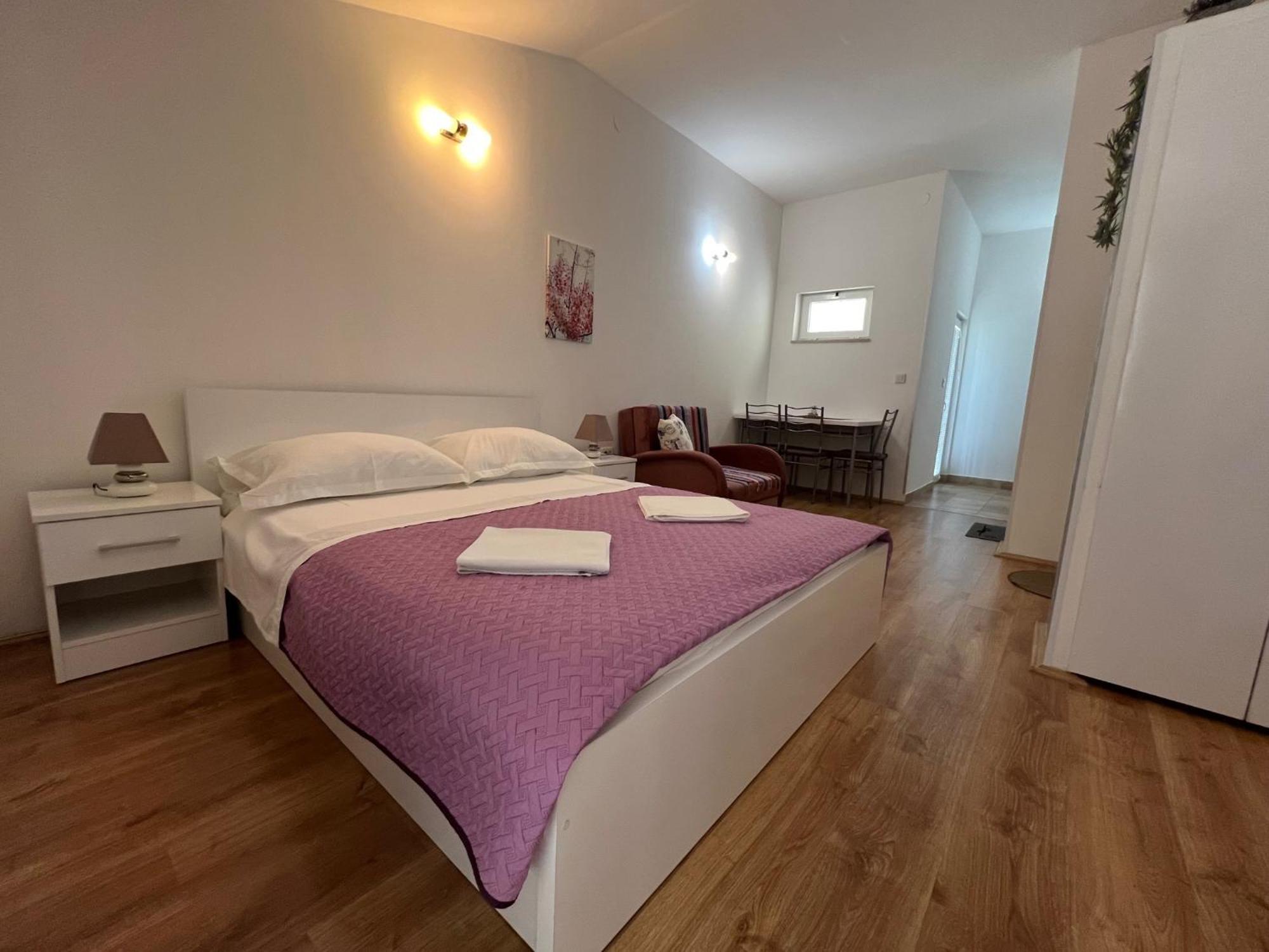 Apartments Mateljak Gradac  Eksteriør bilde