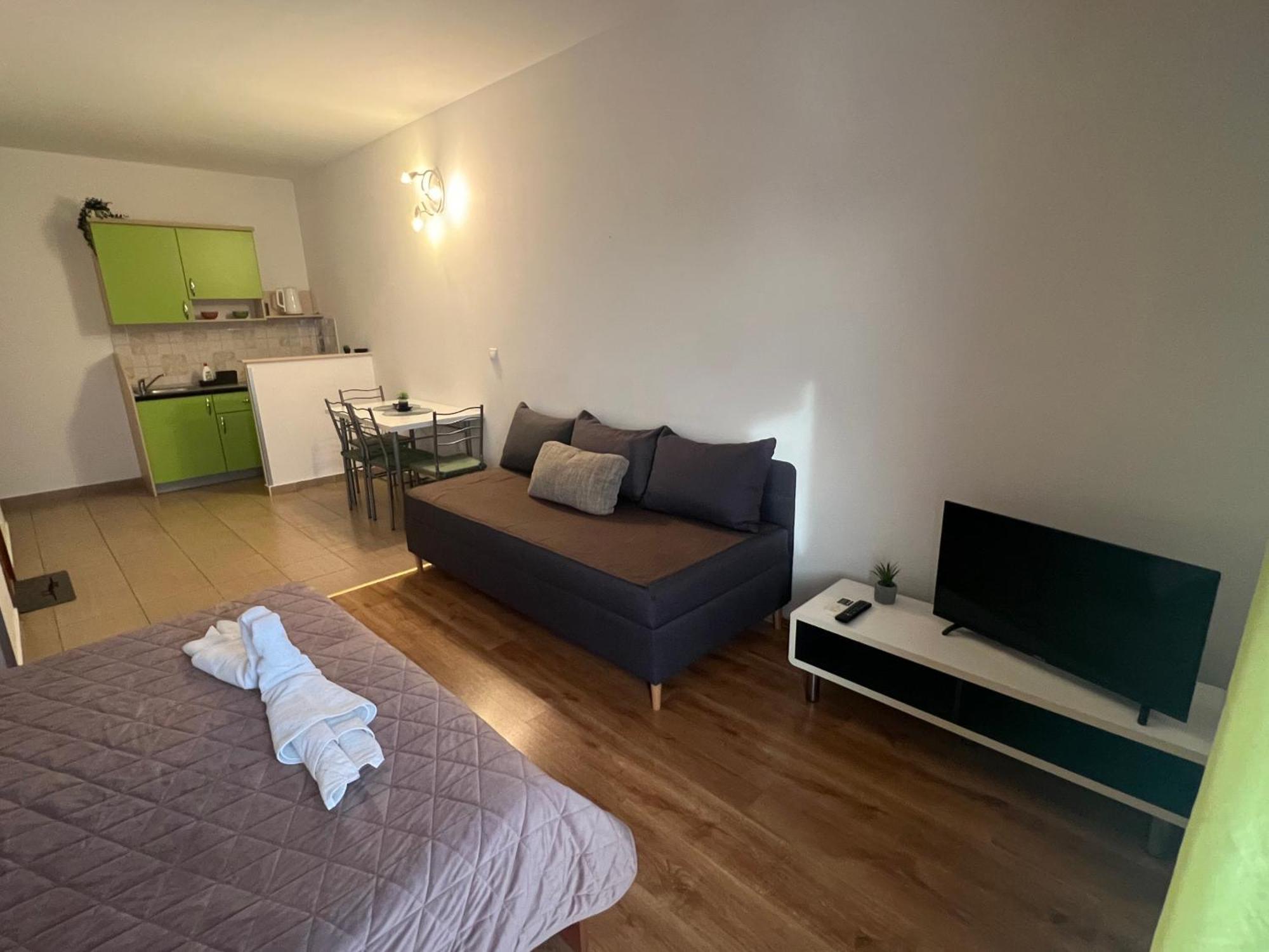 Apartments Mateljak Gradac  Eksteriør bilde