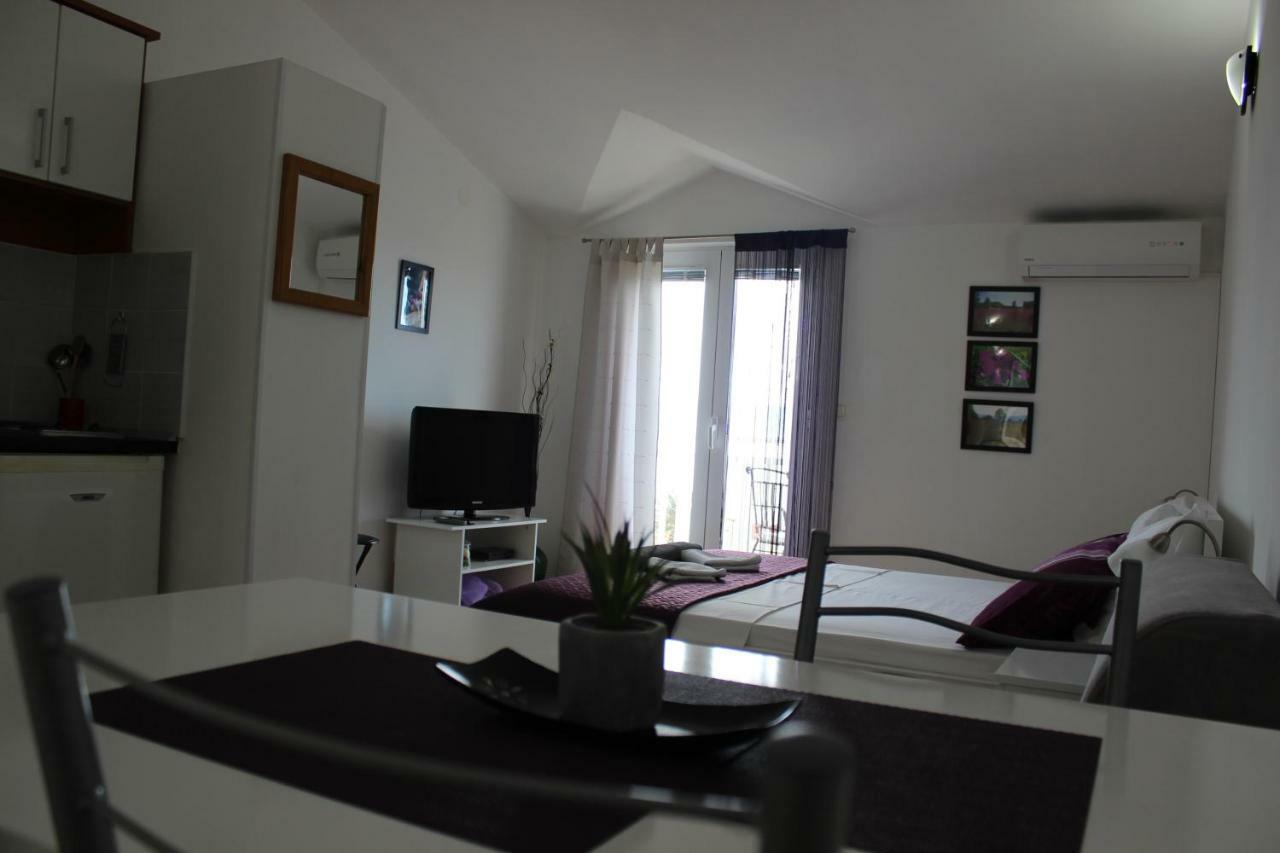 Apartments Mateljak Gradac  Eksteriør bilde