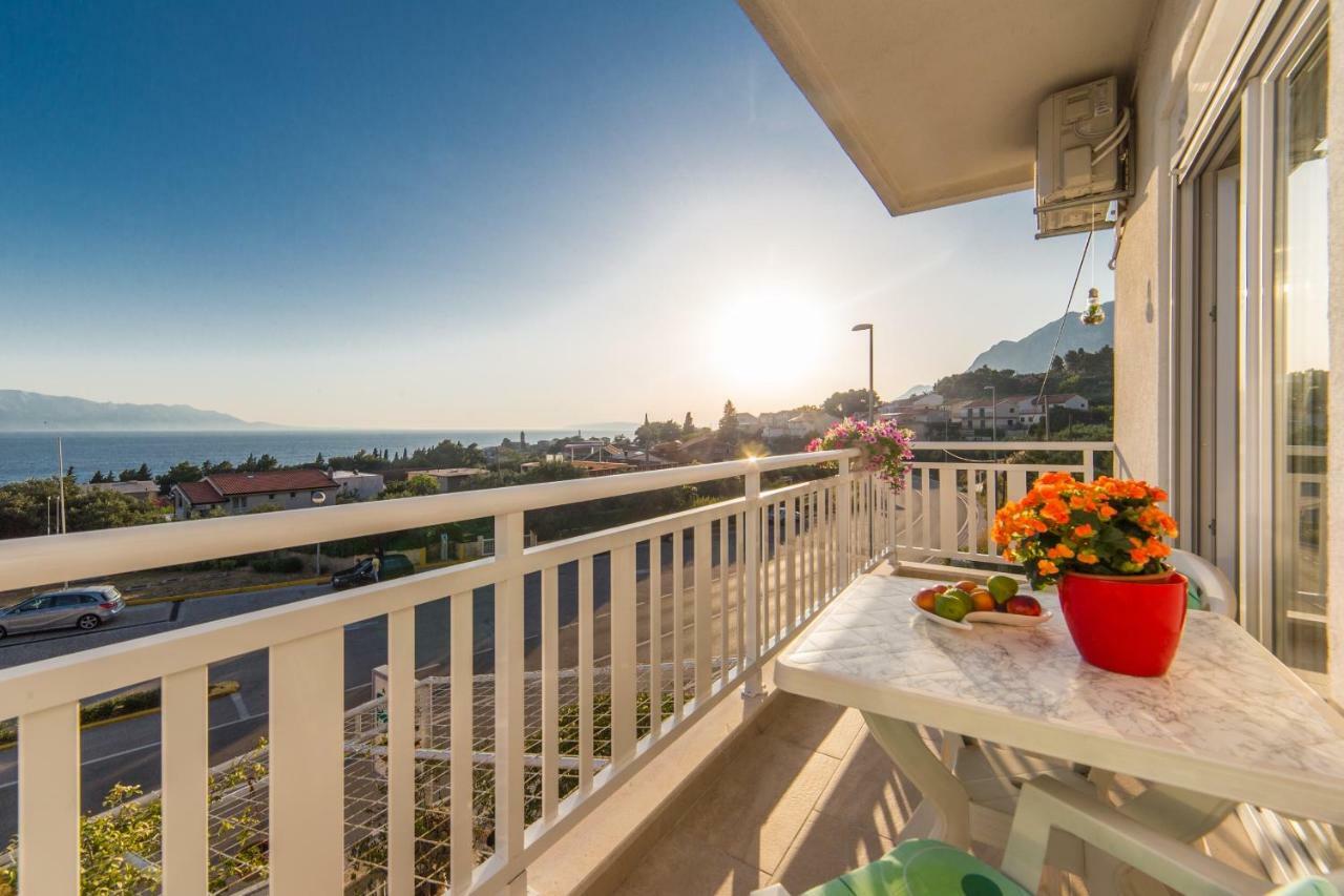 Apartments Mateljak Gradac  Eksteriør bilde